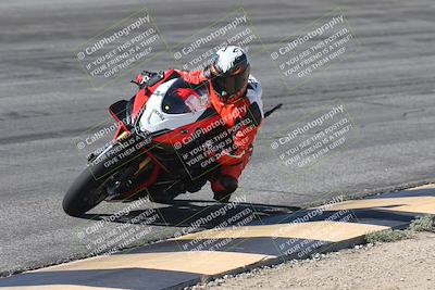media/Oct-13-2025-Moto Forza (Mon) [[a66d839500]]/3-B Group/Session 2 (Bowl)/
